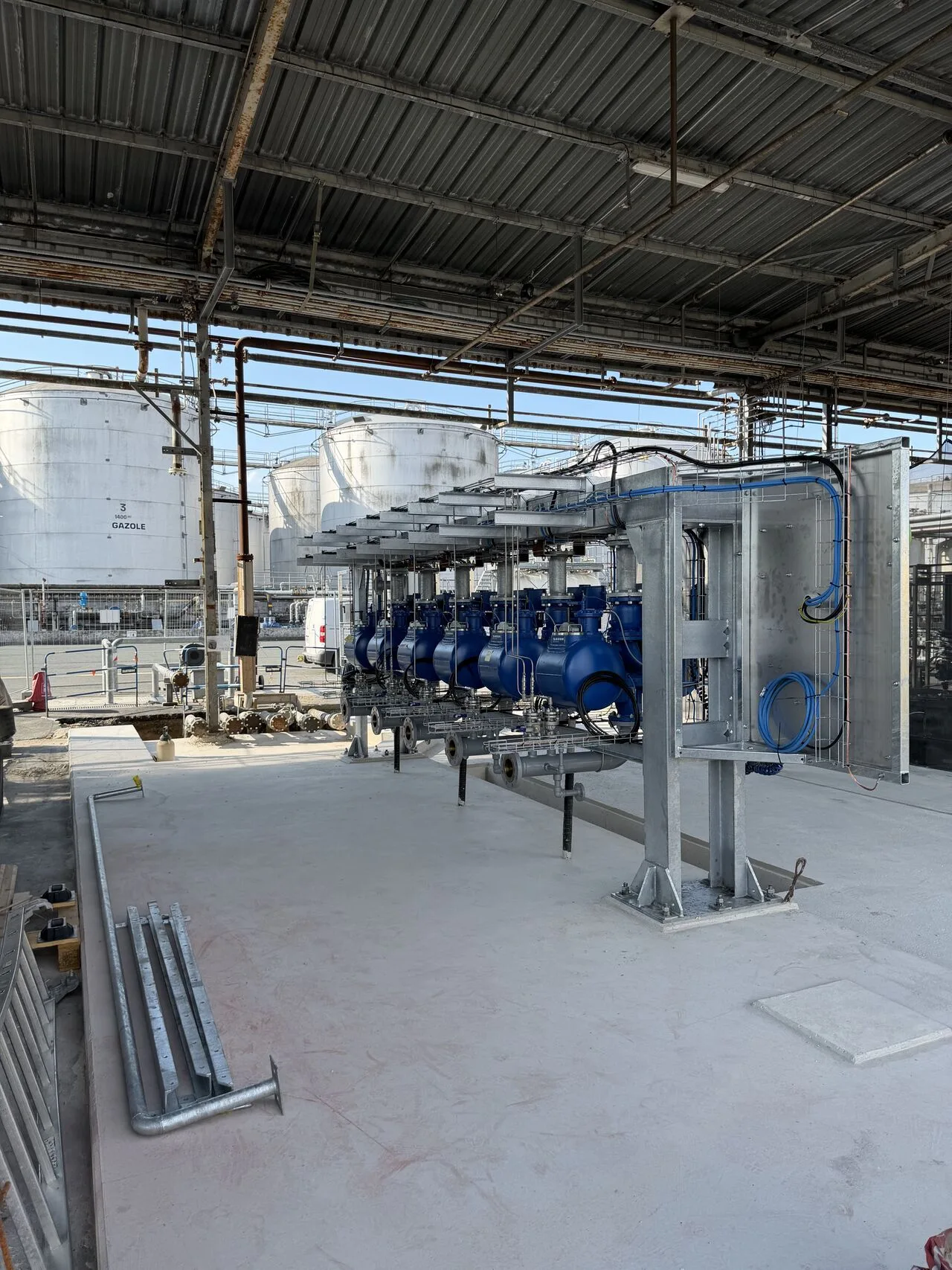 Poste de chargement carburant installé sur site